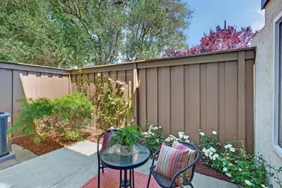 1110 Strayer Dr, San Jose, CA 95129 - Photo 19