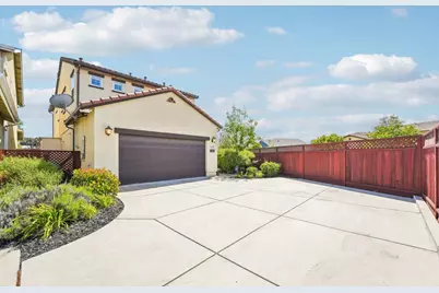 13301 Warren Ave, Marina, CA 93933 - Photo 5