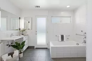 621 Wellsbury Way, Palo Alto, CA 94306 - Photo 19