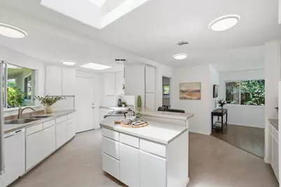 621 Wellsbury Way, Palo Alto, CA 94306 - Photo 15