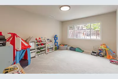 2337 Walden Sq, San Jose, CA 95124 - Photo 9
