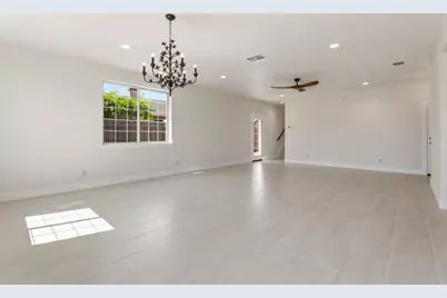 1001 Amore St, Hollister, CA 95023 - Photo 19