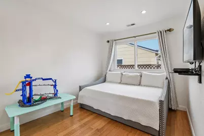 519 4th Ave, San Bruno, CA 94066 - Photo 15