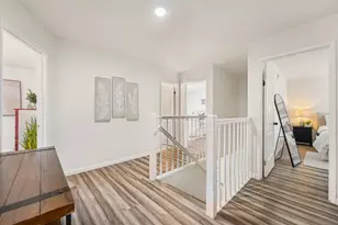 760 W 9th St, Gilroy, CA 95020 - Photo 15