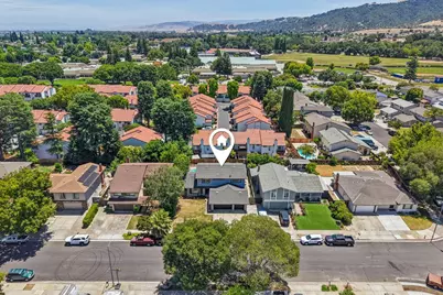 760 W 9th St, Gilroy, CA 95020 - Photo 27
