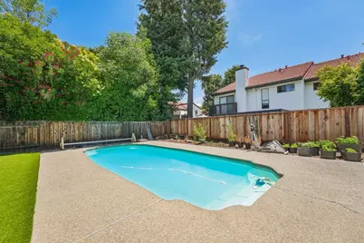 760 W 9th St, Gilroy, CA 95020 - Photo 23