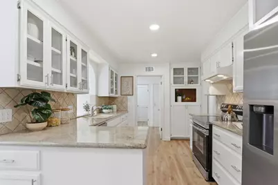 1666 Topeka Ave, San Jose, CA 95126 - Photo 15