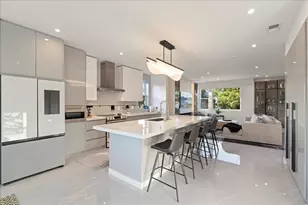 22540 Stevens Creek Blvd, Cupertino, CA 95014 - Photo 19