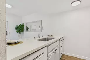 215 Red Oak Dr G, Sunnyvale, CA 94086 - Photo 15