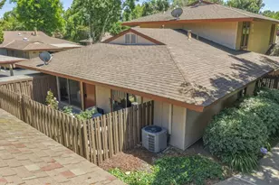 215 Red Oak Dr G, Sunnyvale, CA 94086 - Photo 31