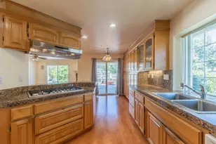 1520 Cambridge Ct, Salinas, CA 93906 - Photo 17