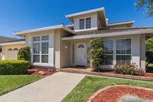 1520 Cambridge Ct, Salinas, CA 93906 - Photo 3