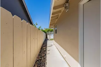 1520 Cambridge Ct, Salinas, CA 93906 - Photo 37