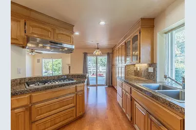 1520 Cambridge Ct, Salinas, CA 93906 - Photo 17