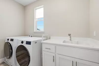 16141 Riverton Ave, Lathrop, CA 95330 - Photo 43