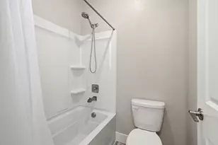 16141 Riverton Ave, Lathrop, CA 95330 - Photo 41