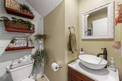 179 Del Monte Ln, Morgan Hill, CA 95037 - Photo 13