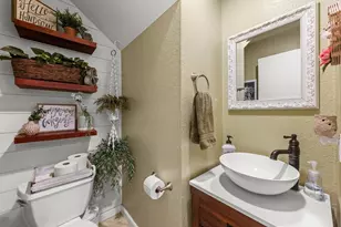 179 Del Monte Ln, Morgan Hill, CA 95037 - Photo 13