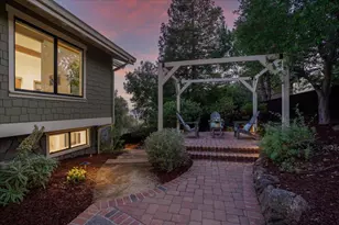 16565 Oak View Cir, Morgan Hill, CA 95037 - Photo 9