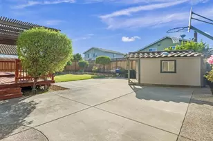 65 Southport Ct, San Jose, CA 95138 - Photo 23