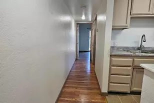 820 Illinois Ave 16, Los Banos, CA 93635 - Photo 5
