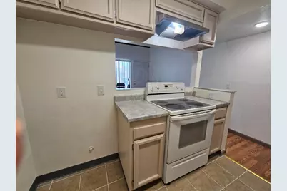 820 Illinois Ave 16, Los Banos, CA 93635 - Photo 7