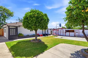 1825 Mayfair Pl, San Jose, CA 95116 - Photo 13