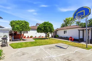 1825 Mayfair Pl, San Jose, CA 95116 - Photo 11