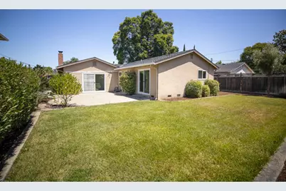 3990 Manzanita Dr, San Jose, CA 95117 - Photo 9