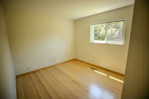 3990 Manzanita Dr, San Jose, CA 95117 - Photo 17