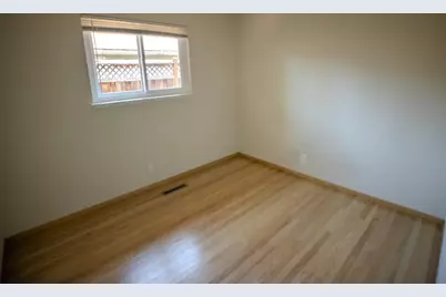 3990 Manzanita Dr, San Jose, CA 95117 - Photo 15