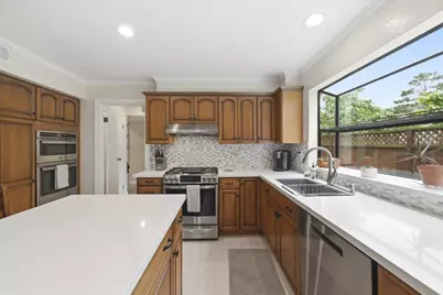 354 Vallejo St, El Granada, CA 94018 - Photo 19