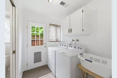 354 Vallejo St, El Granada, CA 94018 - Photo 21
