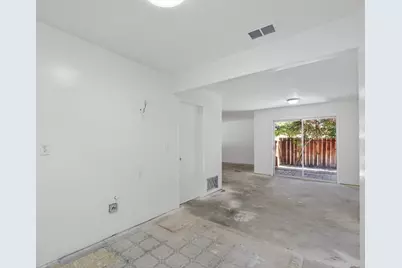 560 Cedar Dr, Watsonville, CA 95076 - Photo 15