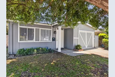 560 Cedar Dr, Watsonville, CA 95076 - Photo 1