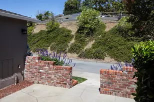 1029 Lupin (Lower) Way, San Carlos, CA 94070 - Photo 3