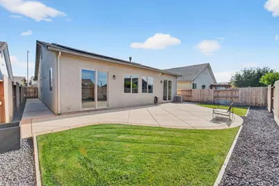 1650 Clover Ct, Hollister, CA 95023 - Photo 37