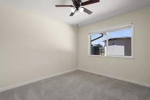2045 Jefferson Dr, Gilroy, CA 95020 - Photo 13