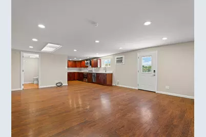 2045 Jefferson Dr, Gilroy, CA 95020 - Photo 23