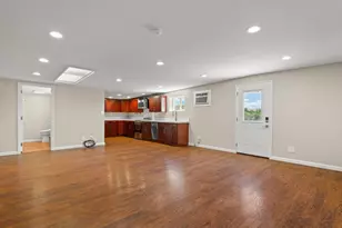 2045 Jefferson Dr, Gilroy, CA 95020 - Photo 23