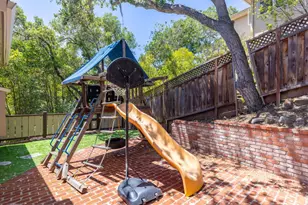 1050 Merner Rd, Hillsborough, CA 94010 - Photo 75