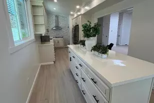 1068 Central Blvd, Hayward, CA 94542 - Photo 9