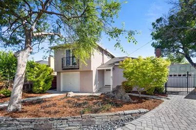 30 Meadow Ln, Redwood City, CA 94063 - Photo 3