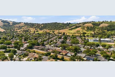 6141 Geronimo Dr, San Jose, CA 95123 - Photo 47