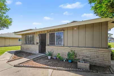402 E Bianchi Rd 1, Stockton, CA 95207 - Photo 3