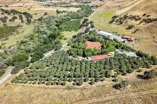 2727 Thomas Rd, Hollister, CA 95023 - Photo 1
