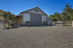 2727 Thomas Rd, Hollister, CA 95023 - Photo 65