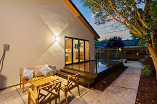 2285 Tulip Rd, San Jose, CA 95128 - Photo 3