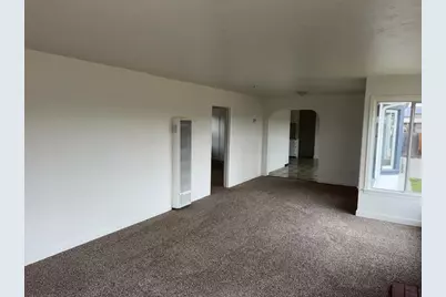 85 Paloma Ave, Salinas, CA 93905 - Photo 5
