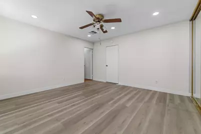 294 Chateau La Salle Dr 294, San Jose, CA 95111 - Photo 31